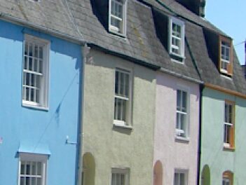 Serve notices after the tenancy is signed